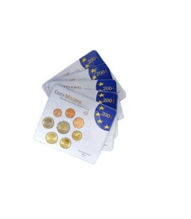 BU Allemagne 2004 - Lot de 5 coffrets annuels comprenant les 8 pièces de 1 cent à 2 Euros au millésime 2004.

Tirage: 106 000 ex