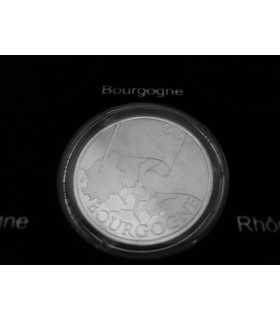 10 Euro CENTRE - caractéristiques
 
Diamètre: 29,00 mm
Poids: 10,00 g
Métal: Argent 925/1000
Faciale: 10 €
Qualité: UNC
Tirage: 
