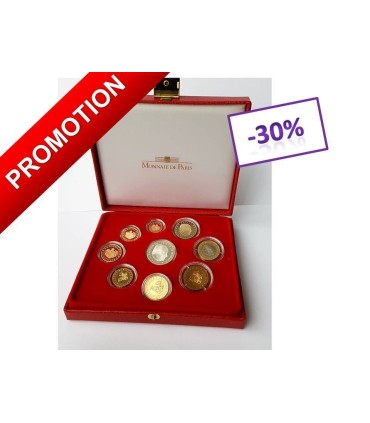 BE MONACO 2004 - Descriptif : 
MONACO : coffret euros de collection BE 2004 incluant la rare 5 € commémorative en argent "SAINT